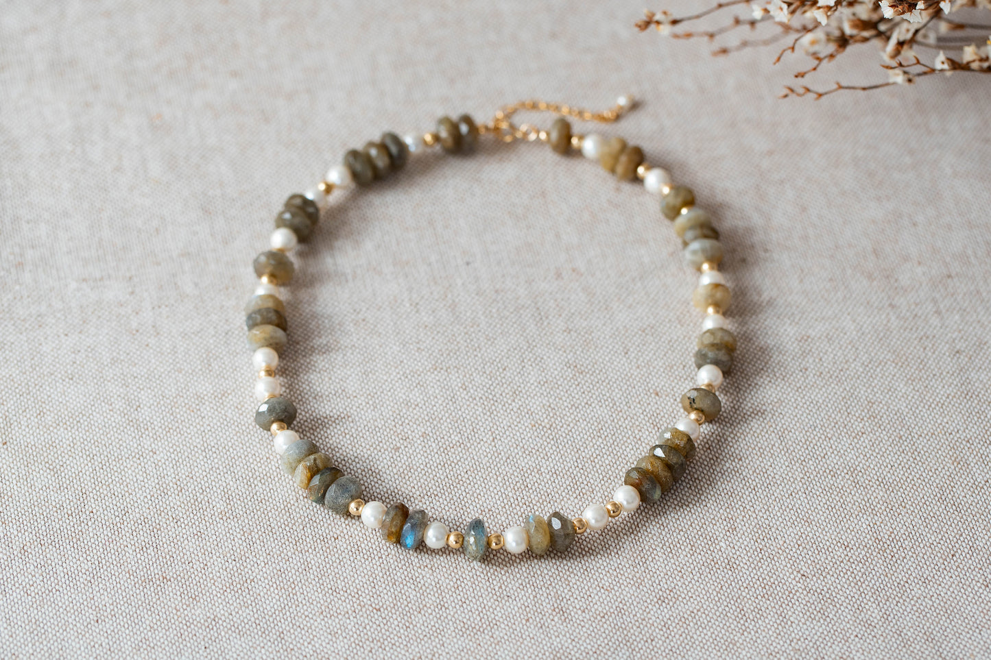 Necklace "Mystic Moments" Labradorite x Pearl