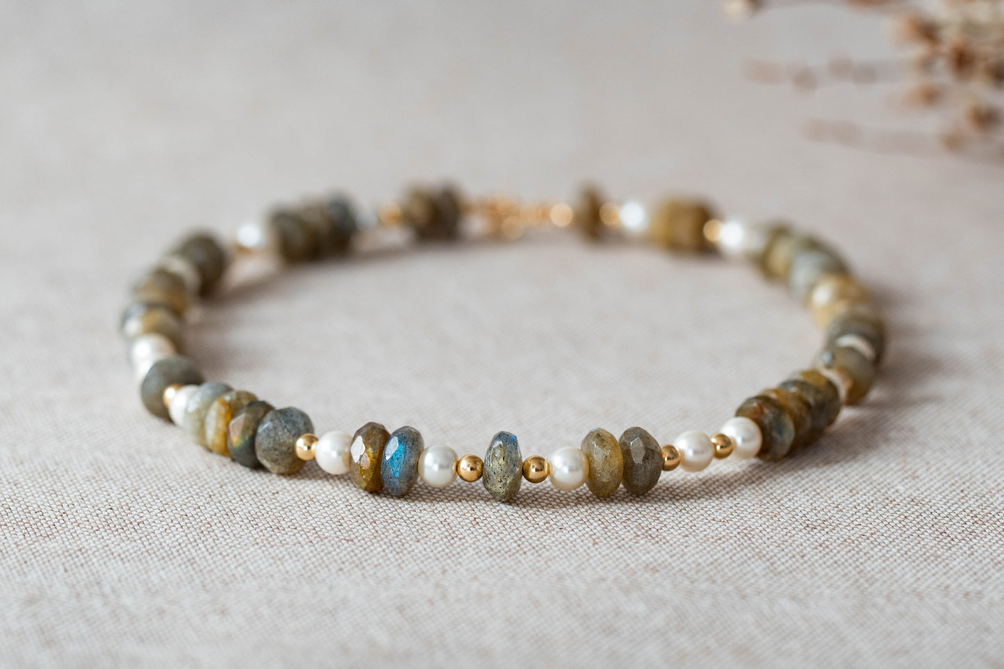 Necklace "Mystic Moments" Labradorite x Pearl